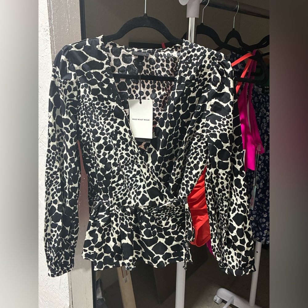 Who What Wear Black and White Animal Print Blouse